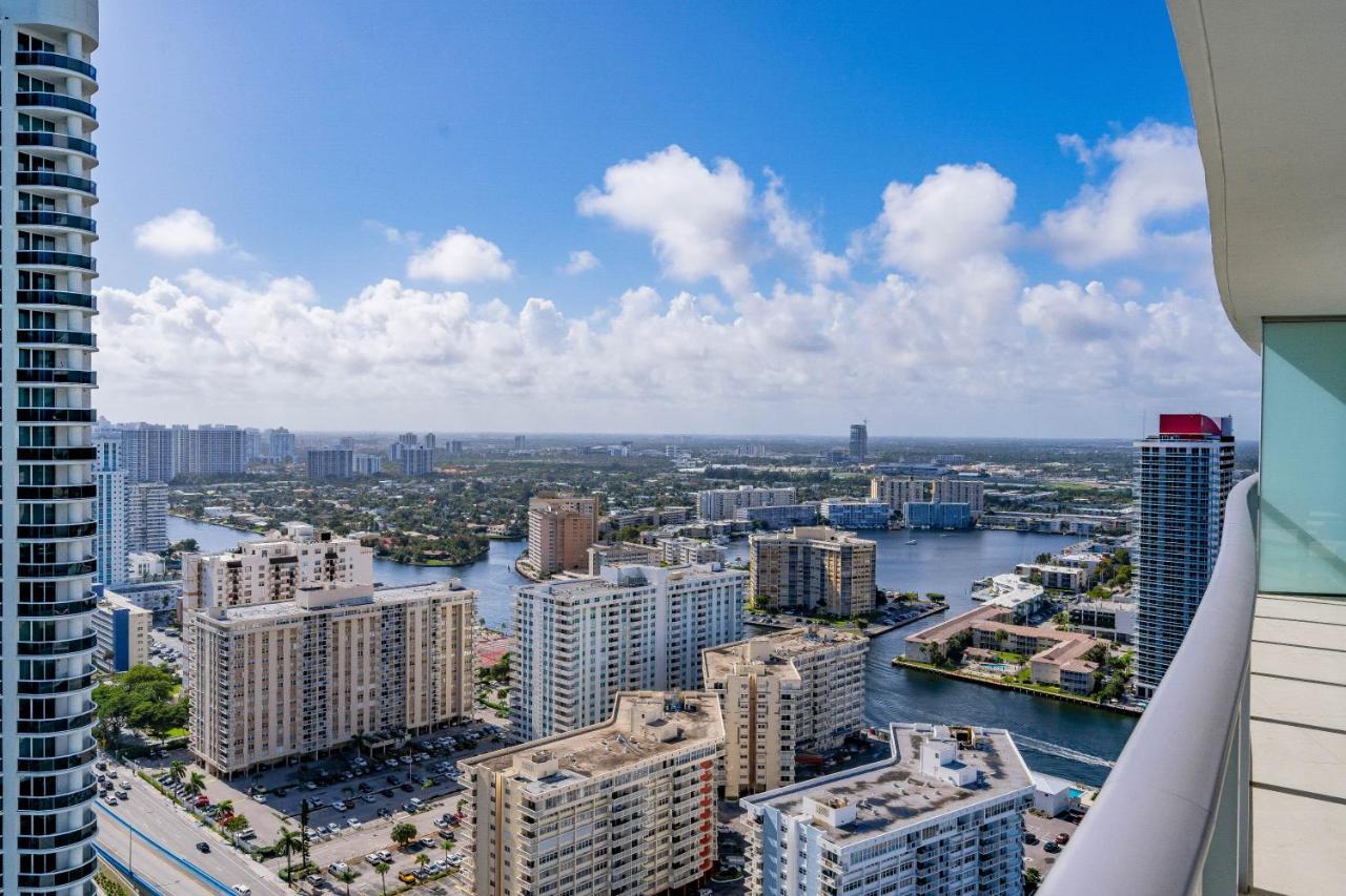 Private Ocean Condos At Hyde Beach Resort & Residences ハリウッド エクステリア 写真