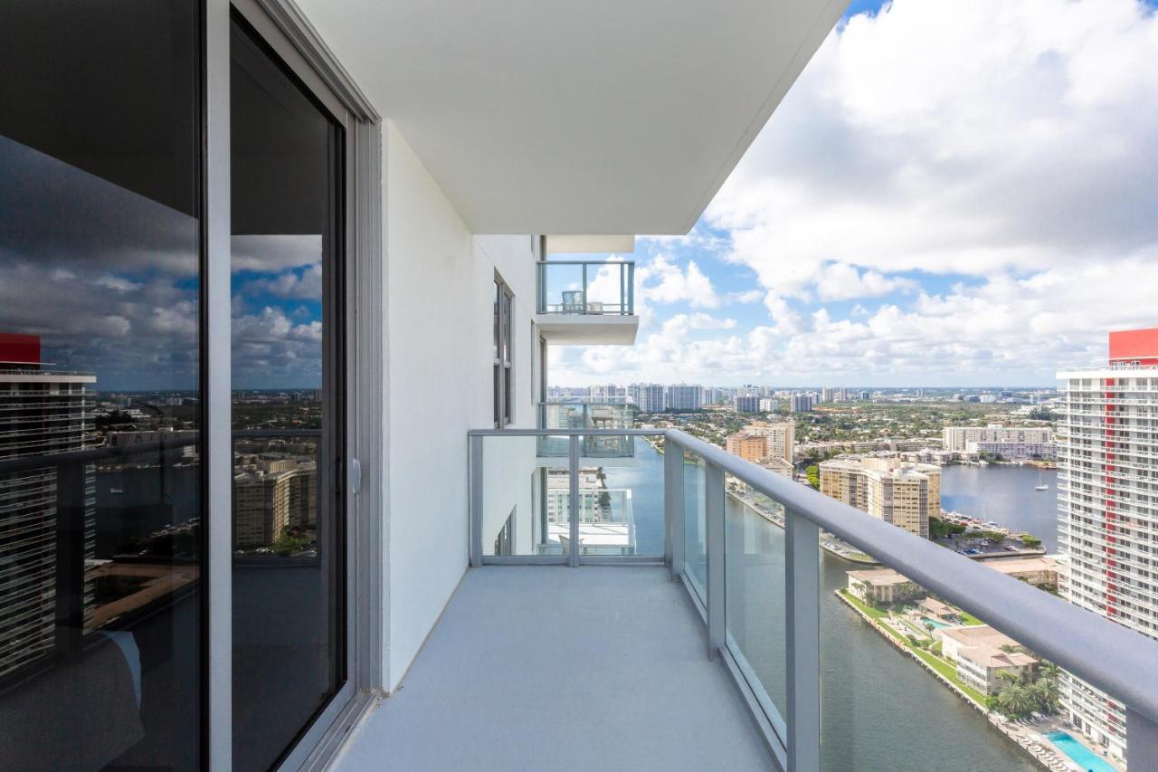 Private Ocean Condos At Hyde Beach Resort & Residences ハリウッド エクステリア 写真