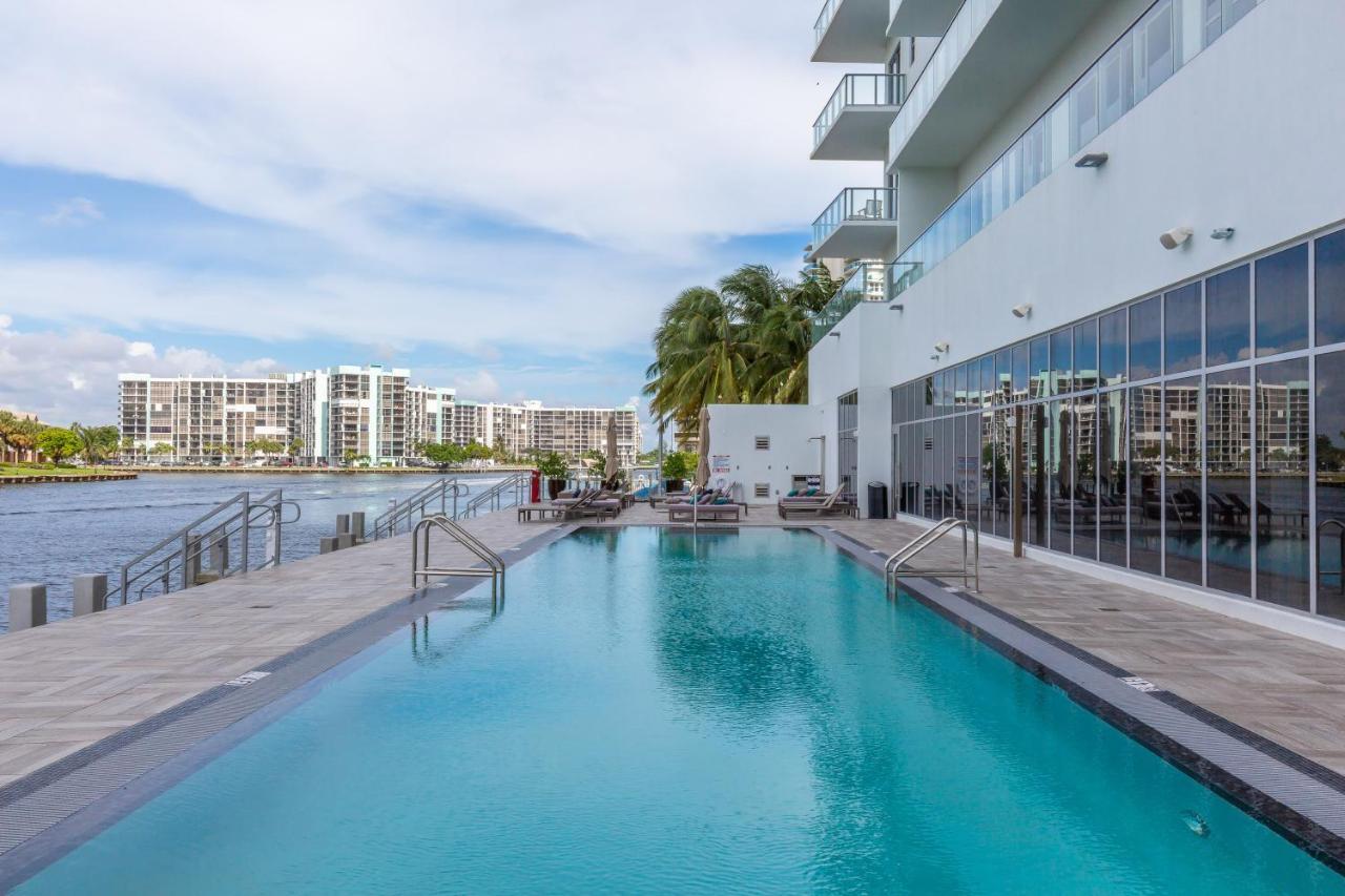 Private Ocean Condos At Hyde Beach Resort & Residences ハリウッド エクステリア 写真