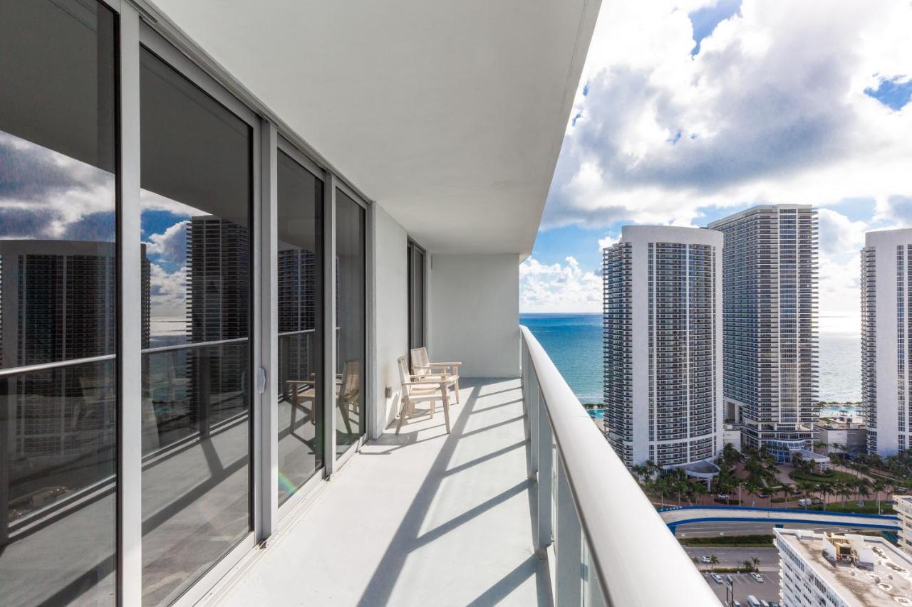 Private Ocean Condos At Hyde Beach Resort & Residences ハリウッド エクステリア 写真