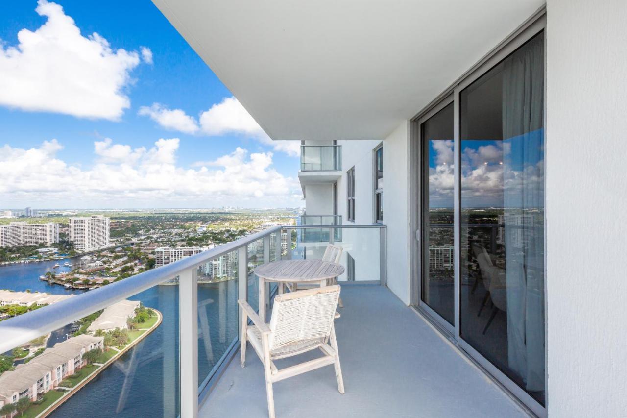 Private Ocean Condos At Hyde Beach Resort & Residences ハリウッド エクステリア 写真